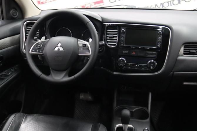Mitsubishi Outlander III с пробегом 2014 года, цена 1 665 650 рублей, 275257 км, внедорожник, Автокод Объявления