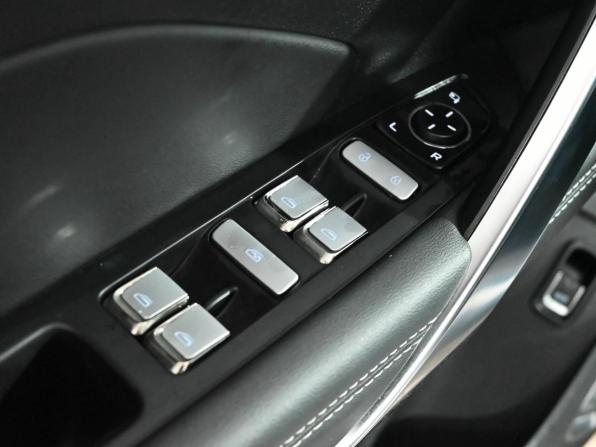 Geely Atlas Pro с пробегом 2024 года, цена 2 450 000 рублей, 19758 км, внедорожник, Автокод Объявления