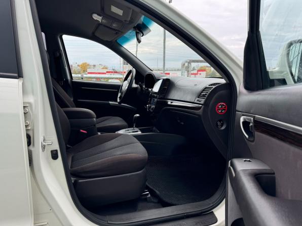Hyundai Santa Fe II Рестайлинг с пробегом 2011 года, цена 1 080 000 рублей, 298485 км, внедорожник, Автокод Объявления