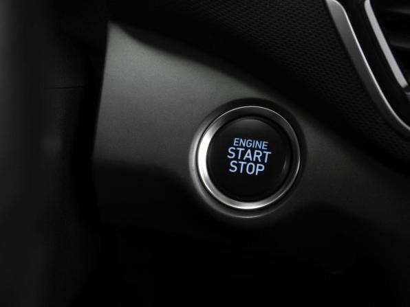 Hyundai Lafesta I с пробегом 2020 года, цена 2 149 000 рублей, 51864 км, седан, Автокод Объявления