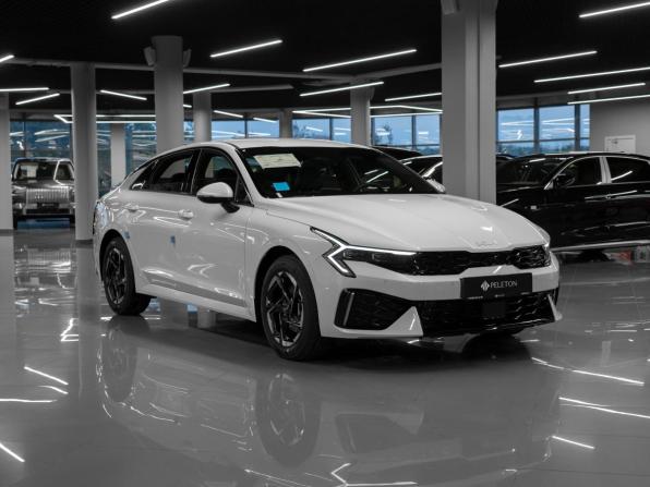 Kia K5 III Рестайлинг с пробегом 2026 года, цена 4 700 000 рублей, 11 км, седан, Автокод Объявления