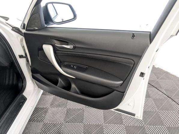 BMW 1 серии II (F20/F21) Рестайлинг 2 с пробегом 2018 года, цена 1 825 000 рублей, 117137 км, хэтчбек, Автокод Объявления