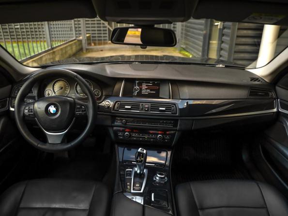 BMW 5 серии VI (F10/F11/F07) Рестайлинг с пробегом 2013 года, цена 1 525 000 рублей, 205000 км, седан, Автокод Объявления