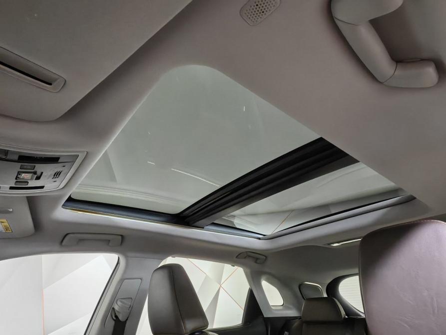 Lexus RX IV Рестайлинг Москва  - изображение 21