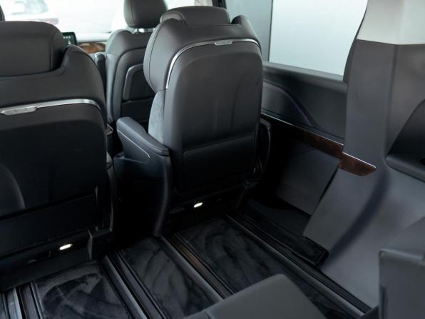 Hongqi HQ9 с пробегом 2022 года, цена 4 298 000 рублей, 49323 км, минивэн, Автокод Объявления