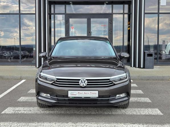 Volkswagen Passat B8 с пробегом 2016 года, цена 1 832 000 рублей, 148000 км, седан, Автокод Объявления