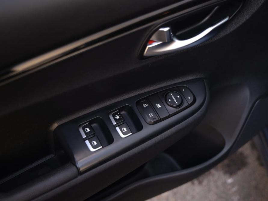 Kia Rio IV Санкт-Петербург  - изображение 24