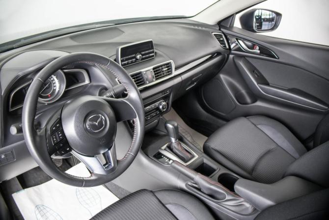 Mazda 3 III (BM) с пробегом 2015 года, цена 2 349 000 рублей, 12350 км, седан, Автокод Объявления