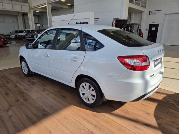 Lada (ВАЗ) Granta I Рестайлинг с пробегом 2023 года, цена 820 000 рублей, 12891 км, лифтбек, Автокод Объявления