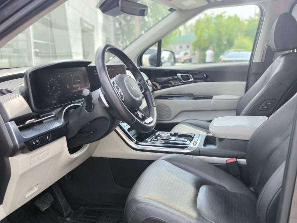 Kia Carnival IV с пробегом 2022 года, цена 4 835 000 рублей, 60900 км, минивэн, Автокод Объявления