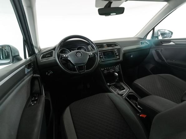Volkswagen Tiguan II с пробегом 2018 года, цена 2 800 000 рублей, 98869 км, внедорожник, Автокод Объявления