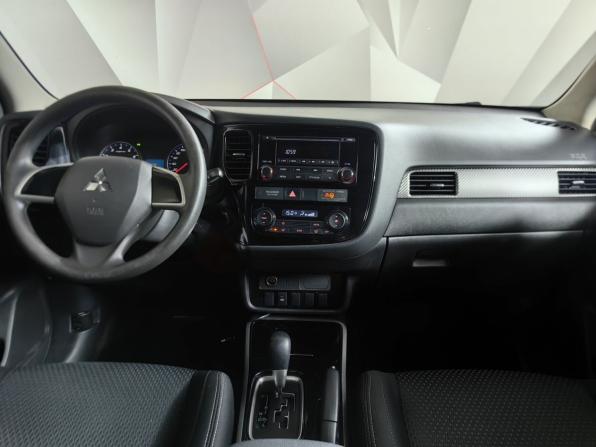 Mitsubishi Outlander III Рестайлинг 2 с пробегом 2018 года, цена 1 439 000 рублей, 175843 км, внедорожник, Автокод Объявления