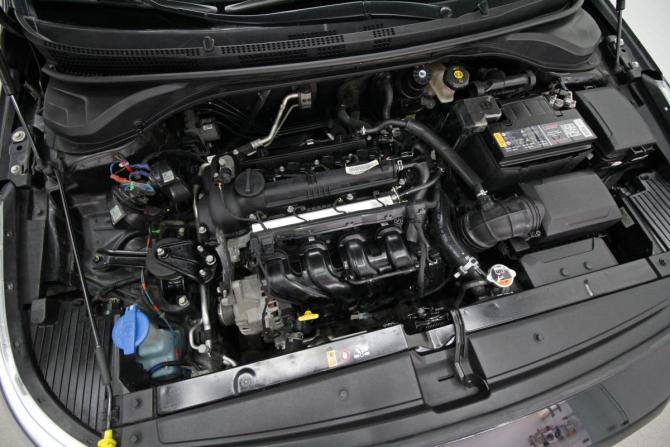 Hyundai Solaris II Рестайлинг с пробегом 2022 года, цена 1 600 000 рублей, 78757 км, седан, Автокод Объявления