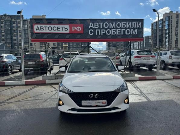Hyundai Solaris II Рестайлинг с пробегом 2022 года, цена 1 498 141 рубль, 80003 км, седан, Автокод Объявления