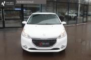Peugeot 208 I Казань  - изображение 18