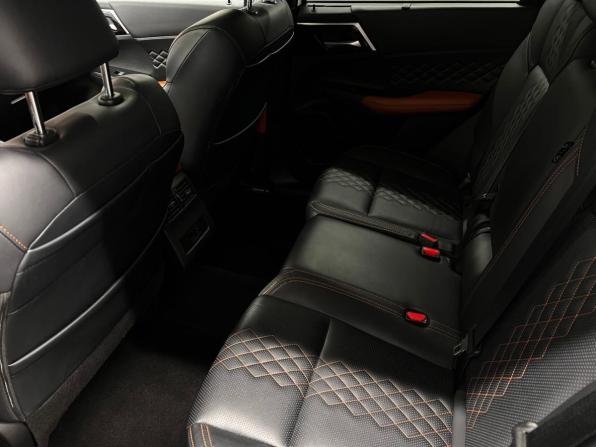 Mitsubishi Outlander IV с пробегом 2023 года, цена 3 575 000 рублей, 53009 км, внедорожник, Автокод Объявления
