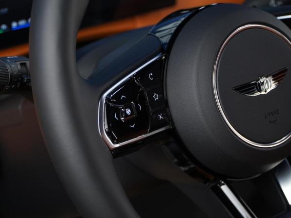 Geely Galaxy V900 с пробегом 2026 года, цена 11 990 046 рублей, 12 км, минивэн, Автокод Объявления