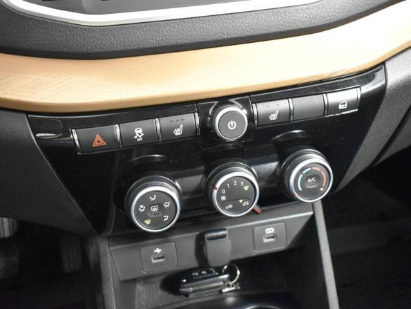 Lada (ВАЗ) Vesta I Рестайлинг (NG) с пробегом 2025 года, цена 1 627 900 рублей, 15584 км, универсал, Автокод Объявления