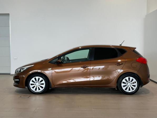Kia Ceed II Рестайлинг с пробегом 2016 года, цена 1 270 000 рублей, 135413 км, хэтчбек, Автокод Объявления