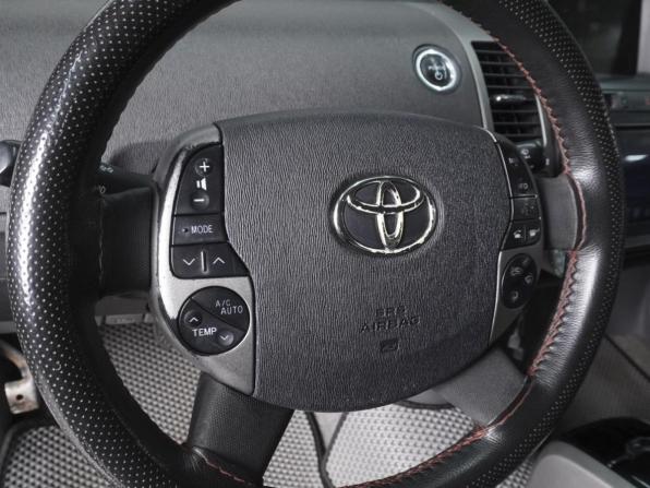 Toyota Prius II (XW20) с пробегом 2004 года, цена 550 000 рублей, 250915 км, лифтбек, Автокод Объявления