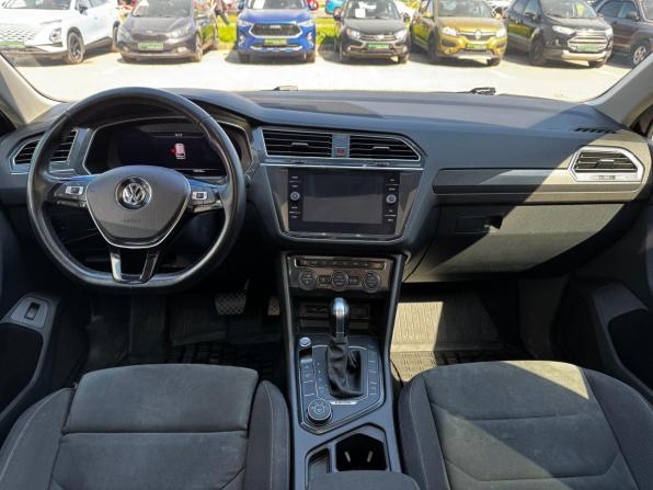 Volkswagen Tiguan II с пробегом 2018 года, цена 2 210 000 рублей, 155505 км, внедорожник, Автокод Объявления