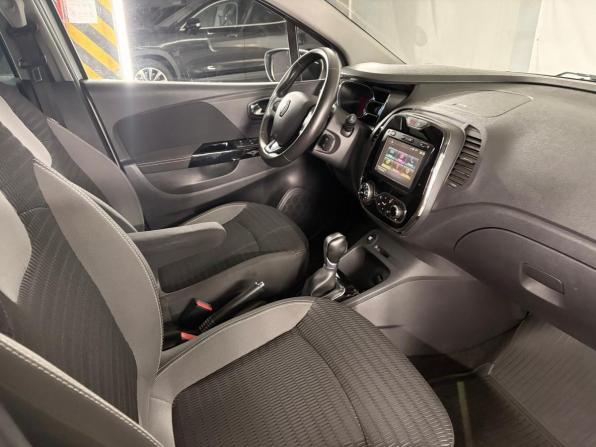 Renault Kaptur I с пробегом 2018 года, цена 1 490 000 рублей, 145402 км, внедорожник, Автокод Объявления