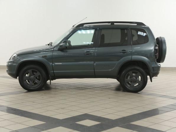Chevrolet Niva I Рестайлинг с пробегом 2018 года, цена 792 000 рублей, 68500 км, внедорожник, Автокод Объявления