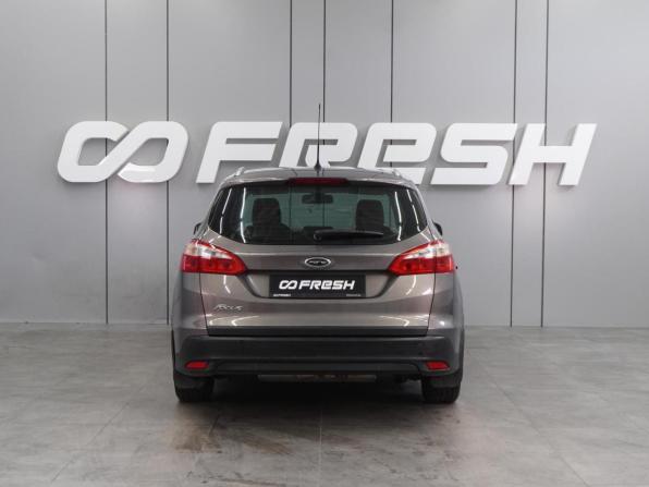 Ford Focus III с пробегом 2013 года, цена 799 000 рублей, 195146 км, универсал, Автокод Объявления