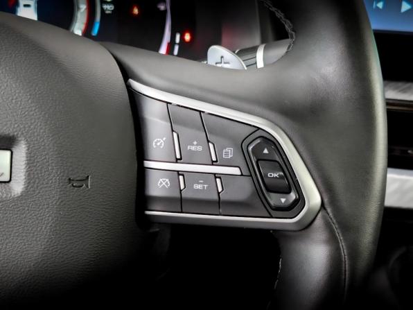 Haval F7x I Рестайлинг с пробегом 2023 года, цена 2 400 000 рублей, 37538 км, внедорожник, Автокод Объявления