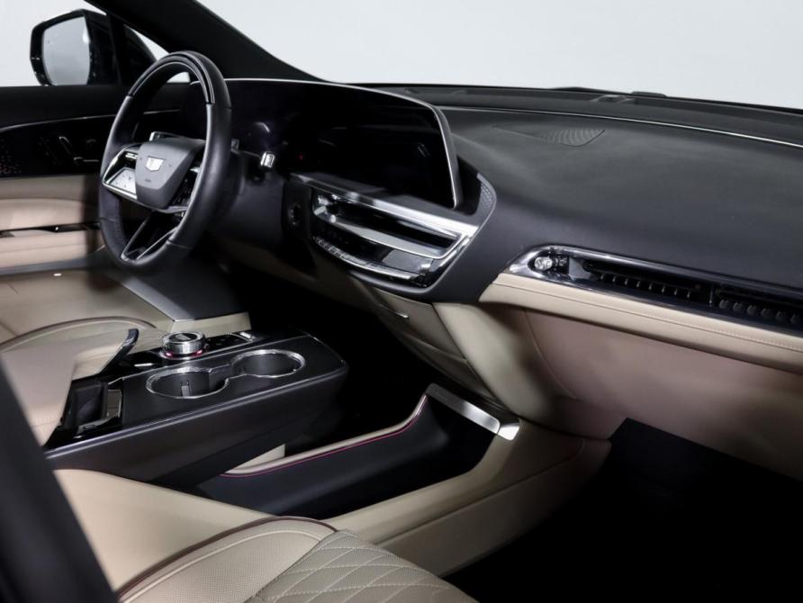 Cadillac Lyriq Москва  - изображение 9