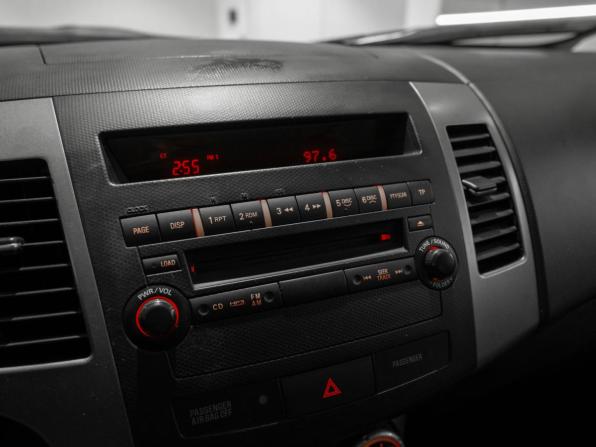 Mitsubishi Outlander II с пробегом 2008 года, цена 930 000 рублей, 281871 км, внедорожник, Автокод Объявления