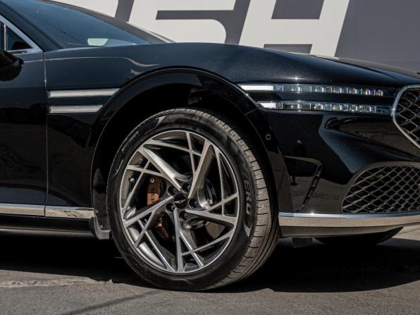Genesis G90 II с пробегом 2022 года, цена 9 950 000 рублей, 32621 км, седан, Автокод Объявления