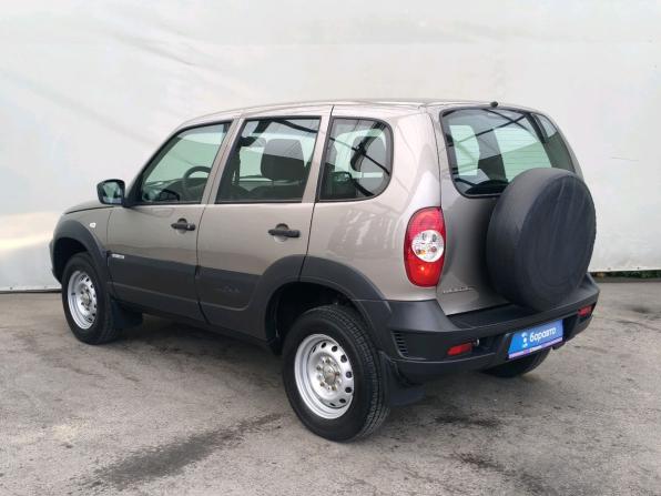 Chevrolet Niva I Рестайлинг с пробегом 2018 года, цена 750 000 рублей, 95453 км, внедорожник, Автокод Объявления