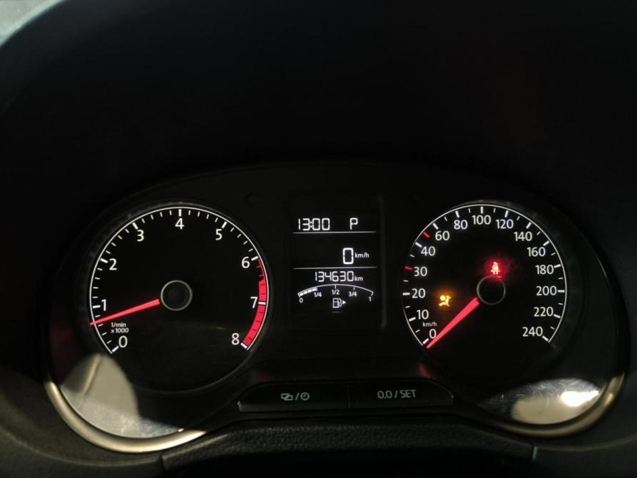 Volkswagen Polo V Рестайлинг Казань  - изображение 16