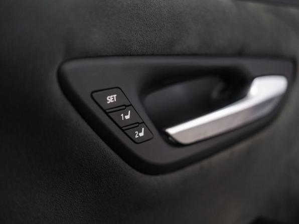 Toyota Crown XV (S220) с пробегом 2018 года, цена 3 098 500 рублей, 153447 км, седан, Автокод Объявления