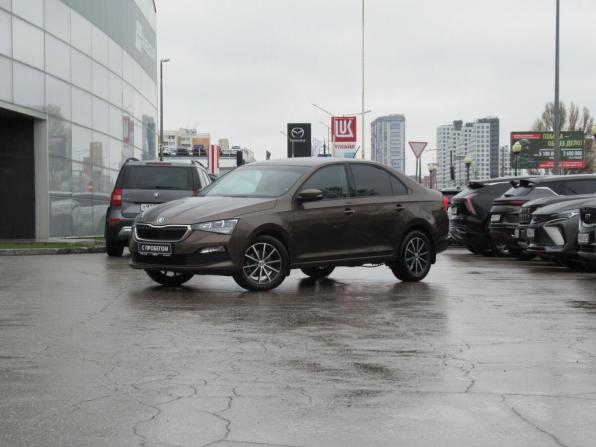 Skoda Rapid II с пробегом 2021 года, цена 2 030 000 рублей, 30988 км, лифтбек, Автокод Объявления