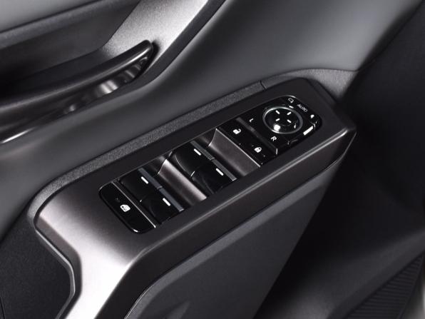Toyota RAV4 VI (XA60) с пробегом 2026 года, цена 4 200 000 рублей, 23 км, внедорожник, Автокод Объявления