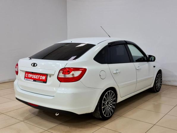 Lada (ВАЗ) Granta I с пробегом 2015 года, цена 450 000 рублей, 212230 км, лифтбек, Автокод Объявления