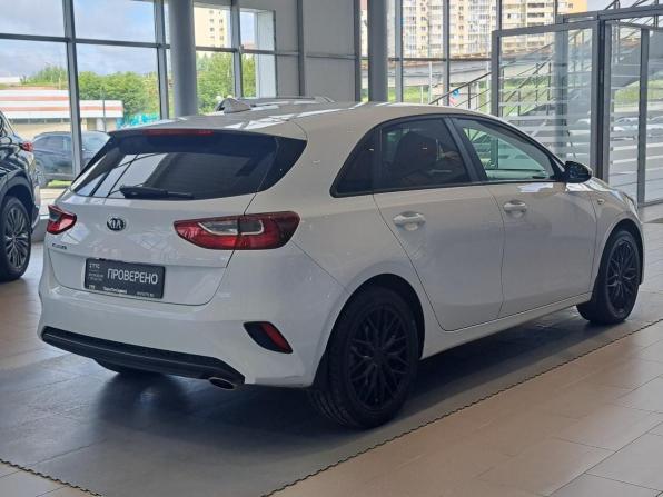 Kia Ceed III с пробегом 2018 года, цена 1 658 000 рублей, 65643 км, хэтчбек, Автокод Объявления