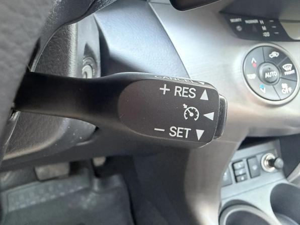 Toyota RAV4 III (XA30) Рестайлинг с пробегом 2011 года, цена 1 315 000 рублей, 134887 км, внедорожник, Автокод Объявления