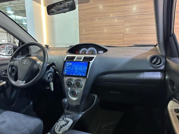 Toyota Yaris II с пробегом 2007 года, цена 599 900 рублей, 200212 км, седан, Автокод Объявления