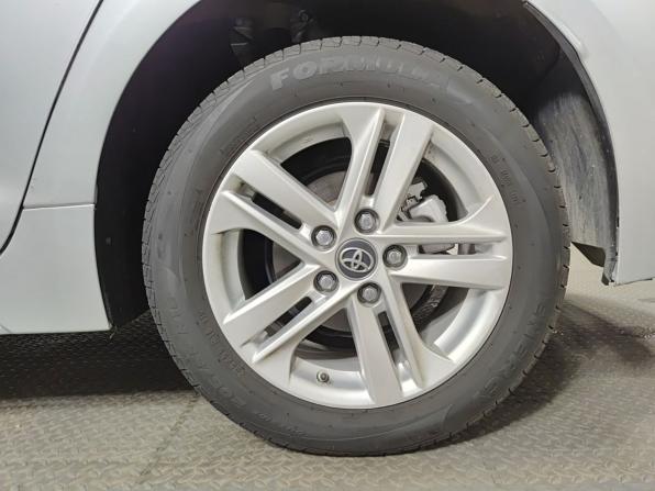 Toyota Levin XII (E210) с пробегом 2021 года, цена 1 715 000 рублей, 74300 км, седан, Автокод Объявления