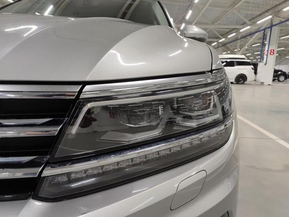 Volkswagen Tiguan II с пробегом 2017 года, цена 2 501 000 рублей, 141067 км, внедорожник, Автокод Объявления