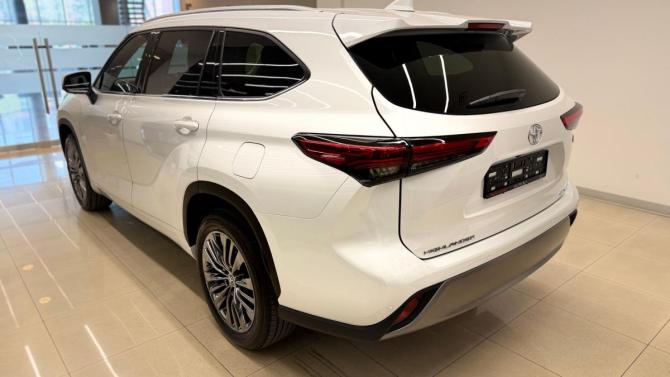 Toyota Highlander IV (XU70) с пробегом 2026 года, цена 5 550 000 рублей, 25 км, внедорожник, Автокод Объявления