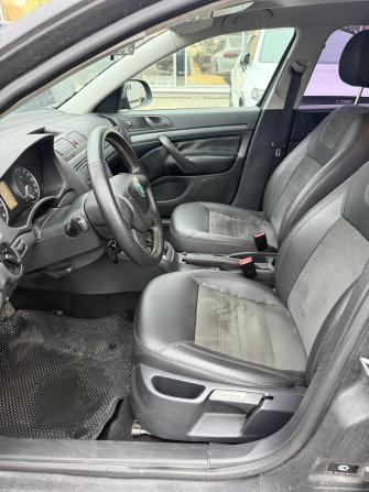 Skoda Octavia II (A5) Рестайлинг с пробегом 2012 года, цена 619 000 рублей, 214728 км, лифтбек, Автокод Объявления