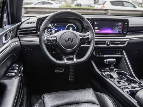 Kia K5 III с пробегом 2021 года, цена 2 878 000 рублей, 99011 км, седан, Автокод Объявления