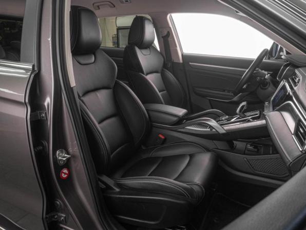 Geely Atlas Pro с пробегом 2023 года, цена 2 099 000 рублей, 48394 км, внедорожник, Автокод Объявления