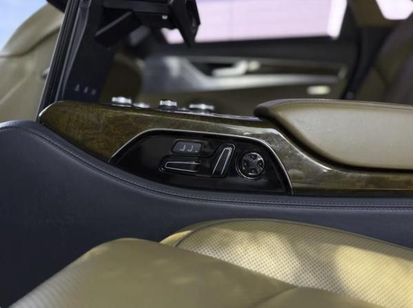Audi A8 III (D4) с пробегом 2012 года, цена 1 590 000 рублей, 254657 км, седан, Автокод Объявления