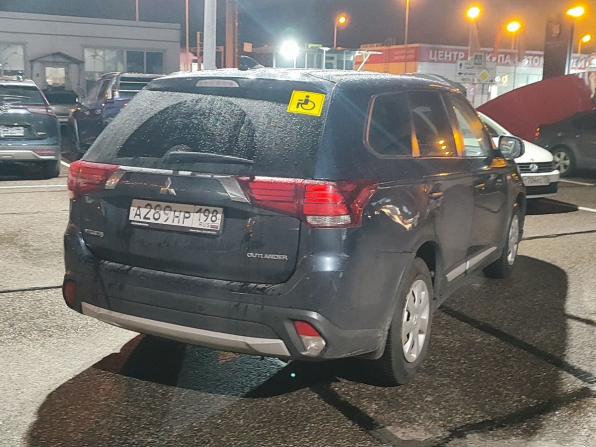 Mitsubishi Outlander III Рестайлинг 3 с пробегом 2018 года, цена 1 445 000 рублей, 168000 км, внедорожник, Автокод Объявления