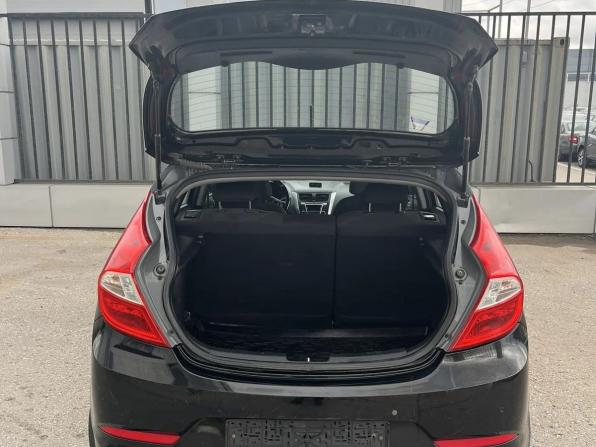 Hyundai Solaris I Рестайлинг с пробегом 2014 года, цена 557 000 рублей, 71203 км, хэтчбек, Автокод Объявления